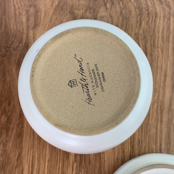 Hearth & Hand with Magnolia White pepper and Salt Stoneware with spoon rest - Picture 8 of 13